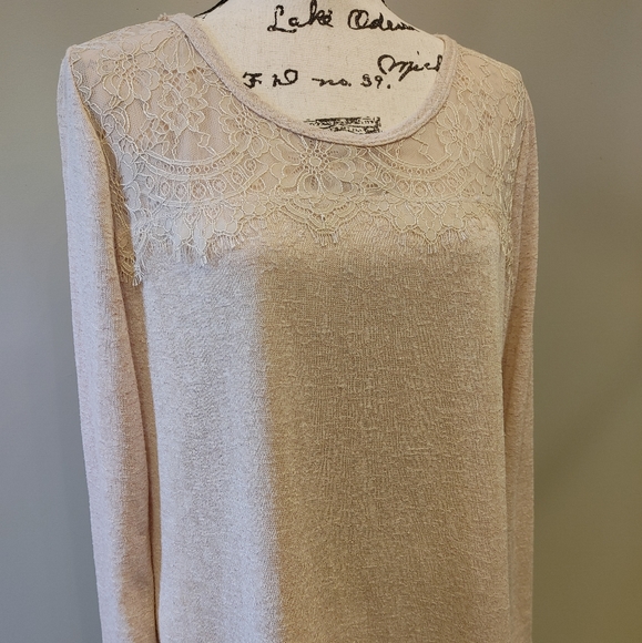 ADIVA Womens blush lace long sleeve blouse sweater with split open back  size L - Picture 3 of 7